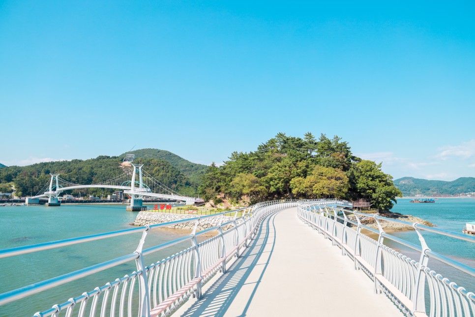 나만 알고 싶은 도시, 광양으로 떠나는 랜선 여행 :: 백운산 치유의 숲, 배알도 해변공원, 윤동주유고보존가옥, 예술창고, 광양 가볼만한곳