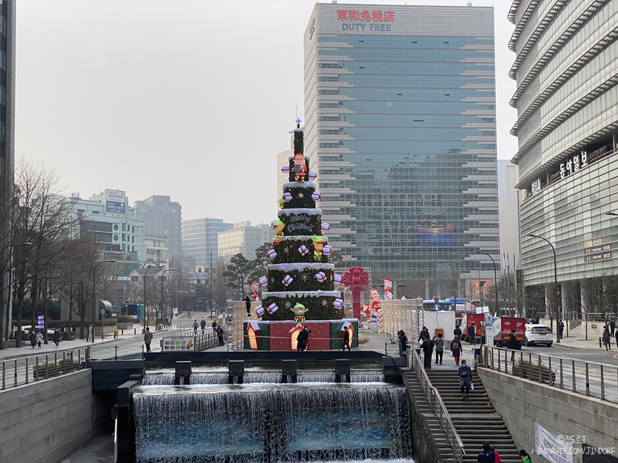 명동 데이트 가볼만한곳 신세계백화점 본점 서울 야경 명소 추천!