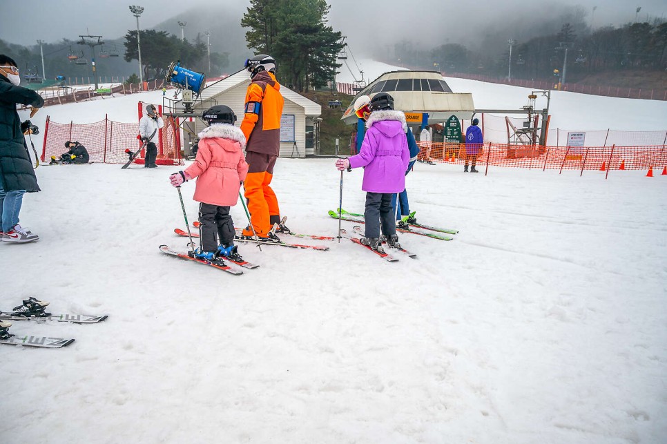 지산 스키강습 겨울 놀거리 찾는다면 지산 리조트 스키장