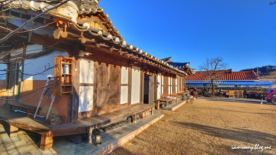 영덕 한달살기, 100년 고택에서 머무는 시골살이 한옥숙소 추천