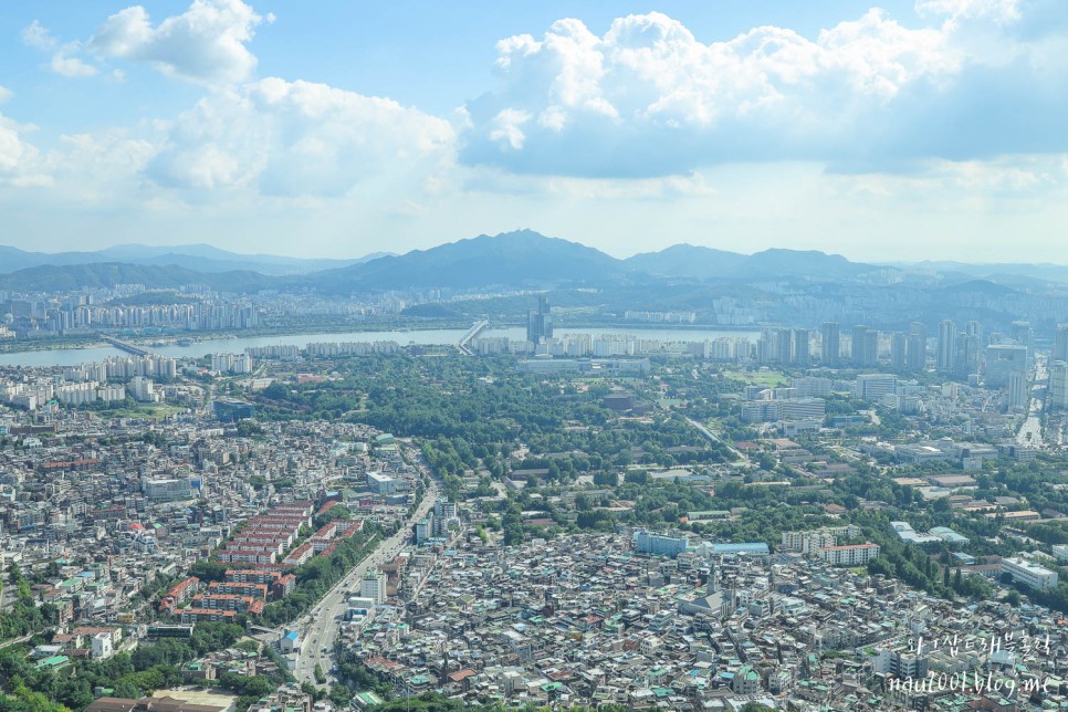 명동 신세계백화점 본점 포함 연말 서울 데이트 코스