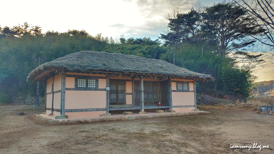 경상도 여행지 추천, 산책하기 좋은 곳 영덕 신돌석장군 생가