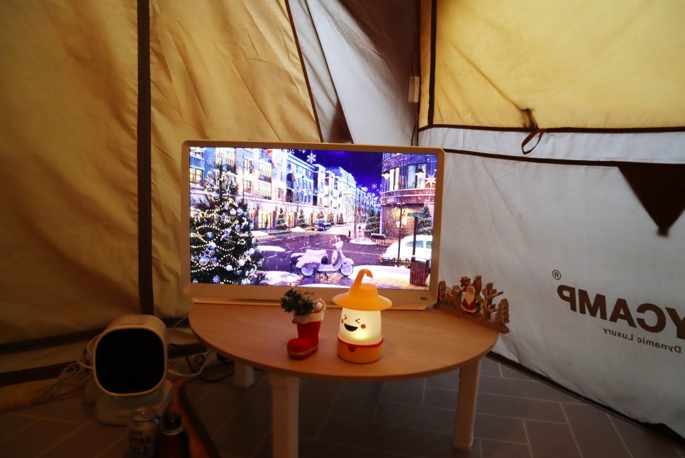 겨울 감성 캠핑 용품 LG 룸앤TV 캠핑용 티비 사용 후기
