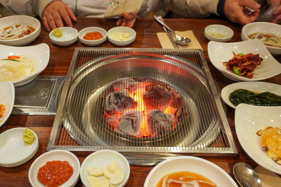 강남 소고기 맛집 바우 한우집 신년 가족 외식