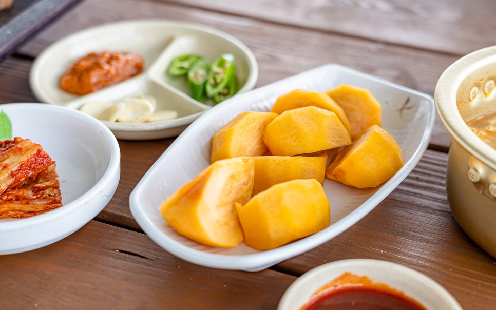 사천여행 사천 비토섬 비토랑 굴구이 국내맛집여행