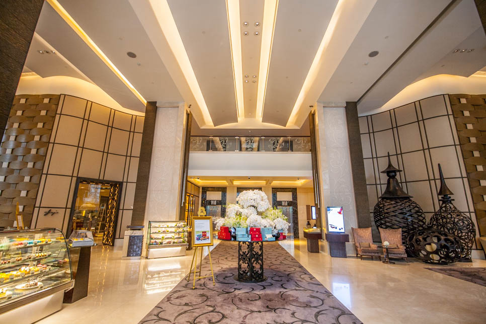 태국 방콕 여행 떠나기 좋은 5성급의 고급스러운 세인트레지스 호텔