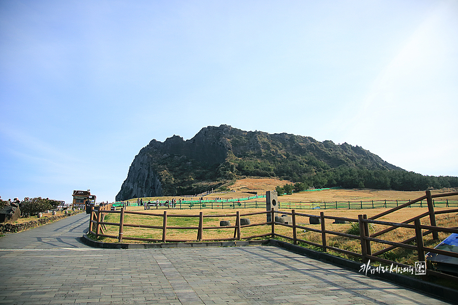 제주 겨울여행 제주 바다 동쪽 성산일출봉 우뭇개해안 탐방