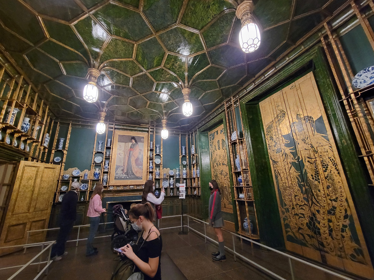 공작새방, 피콕룸(Peacock Room)이 유명한 국립 아시아 미술관의 프리어 갤러리(Freer Gallery of Art)