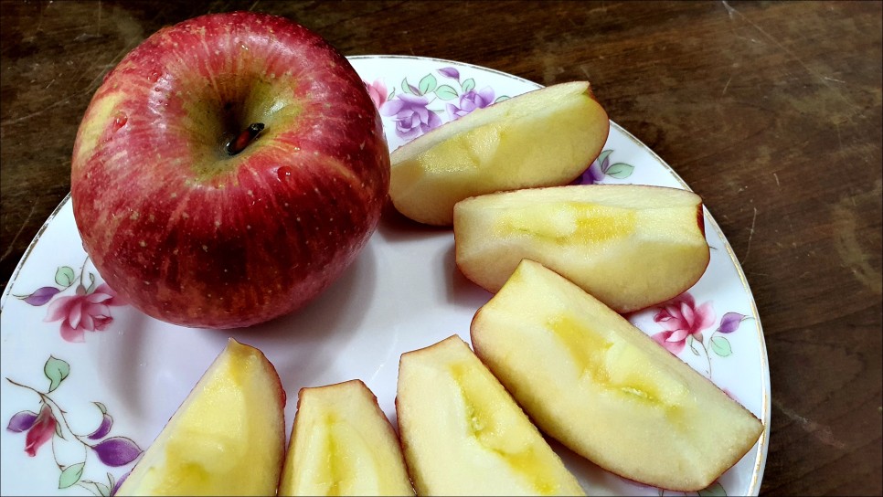 산지직송 가평 사과 애플농원 껍질째먹는 꿀사과!