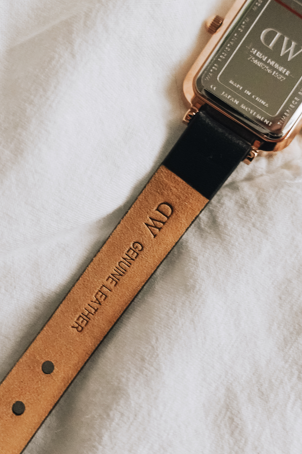 여자취업선물로 깔끔한 20대 손목시계 다니엘 웰링턴 할인코드