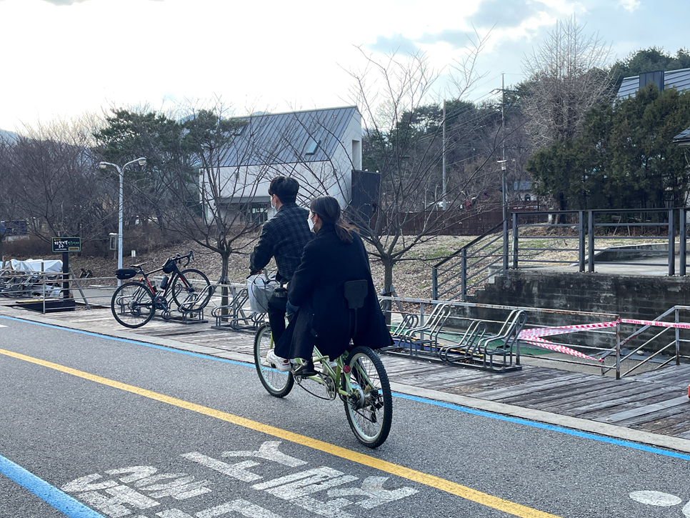 야외 서울근교 남양주 드라이브 데이트 능내역 폐역 자전거