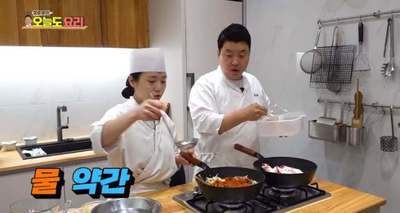 정호영의 오늘도 요리, 얼큰하고 진~한 맛! '카레 차돌박이 짬뽕'