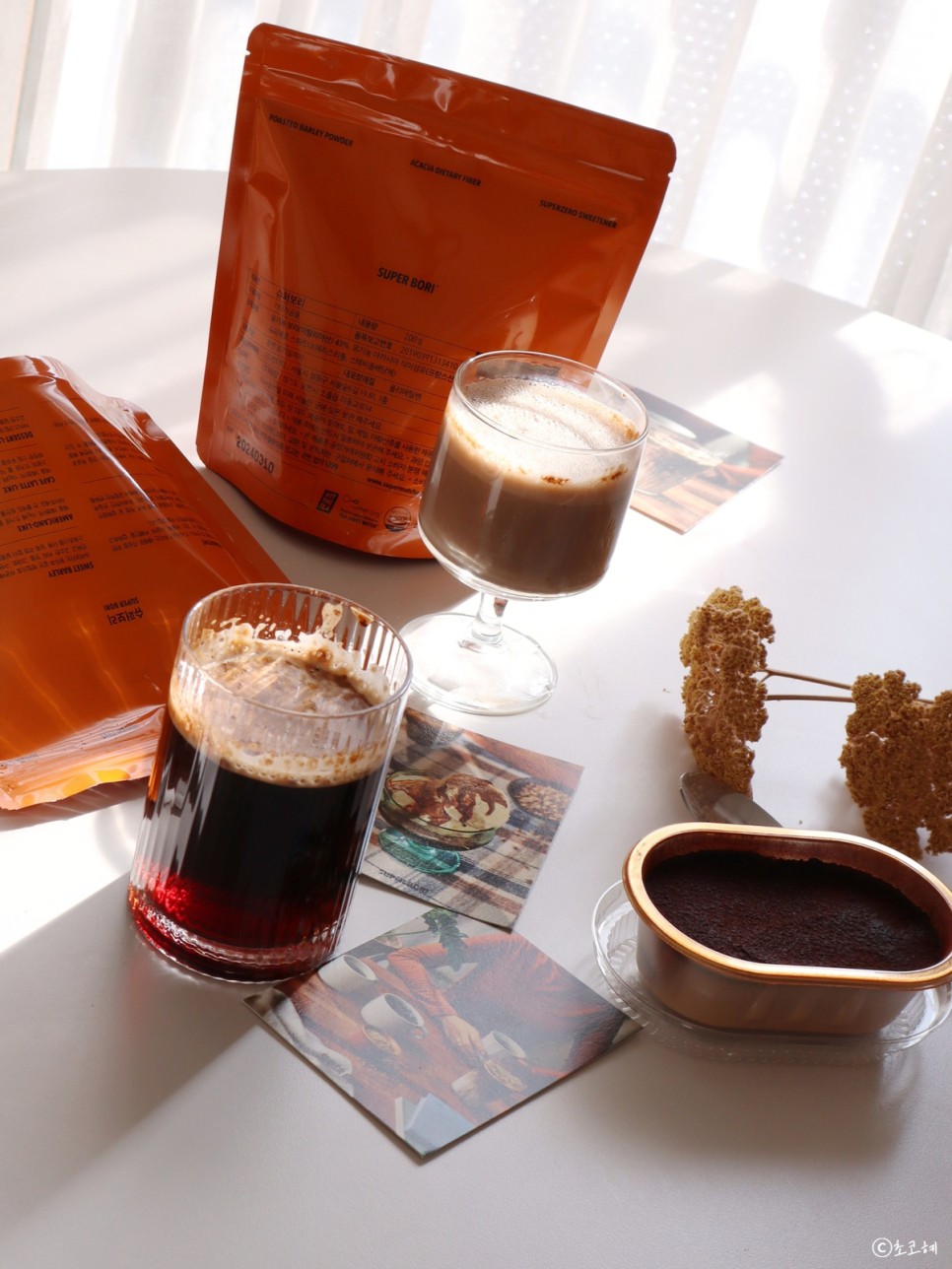 슈퍼말차 브랜드 신제품 커피대용 카페인없는 슈퍼보리 홈카페 즐기기