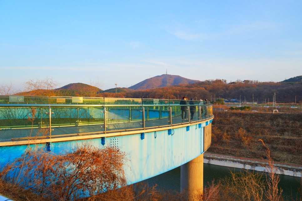 인천 가볼만한곳 아라뱃길 아라마루 전망대 휴게소 서울근교 여행