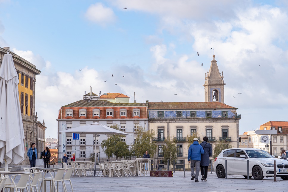 유럽여행 포르투갈 여행 포루투 렐루서점과 성당
