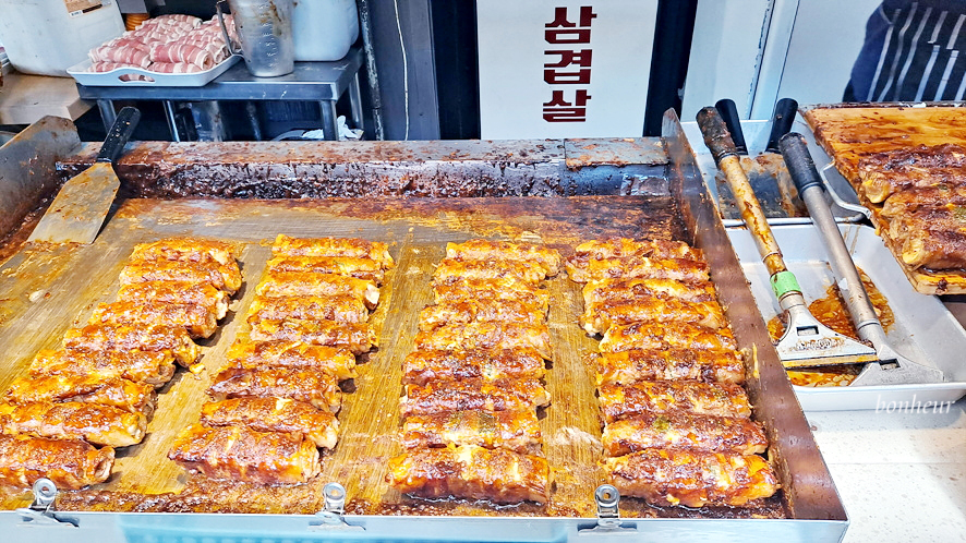 강릉 중앙시장 먹거리 모음 식도락 여행 월화거리 주차장 정보