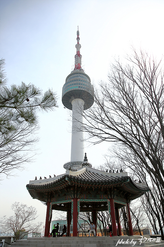 서울 남산 타워 전망대 자물쇠 남산 케이블카 타고 데이트 코스
