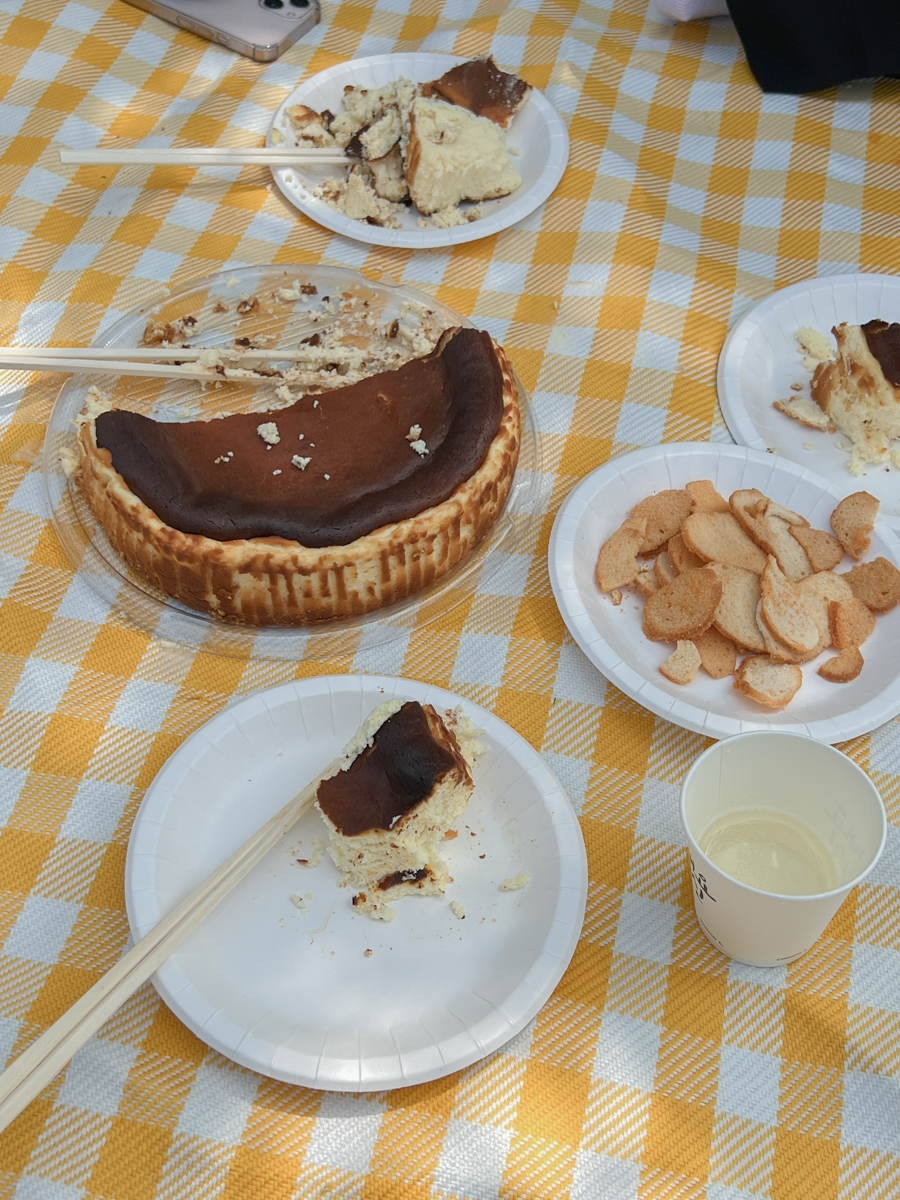 부산 빵지순례 바스크치즈케이크 맛집 바스크치즈케이크 모스카토 디저트 와인