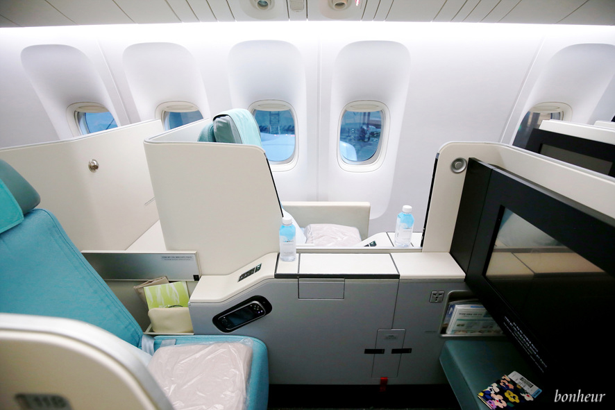 대한항공 프레스티지 스위트(777-300ER) 프랑크푸르트-인천 탑승기(비즈니스석) 비행기 기내식