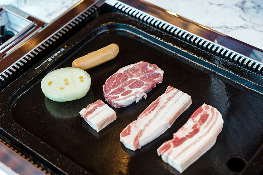 함양 상림공원 맛집 세상 친절한 LG클로이 서빙 로봇이 있는 흑돈정