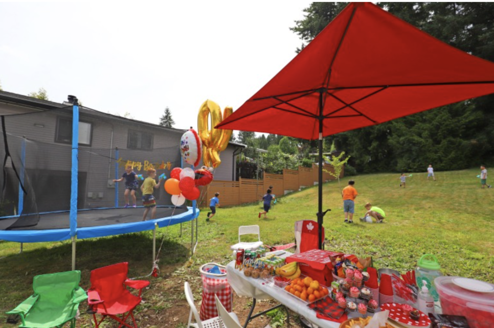 캐나다 밴쿠버 한달살기 두달살기 단기렌트 숙소 :하우스와 백야드 로망이 있다면 여기로 !