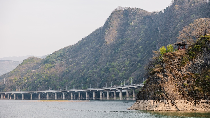 충북 단양 여행코스 구석구석 볼거리와 야경 포인트까지 당일치기 코스zip.(도담삼봉, 단양달맞이길)