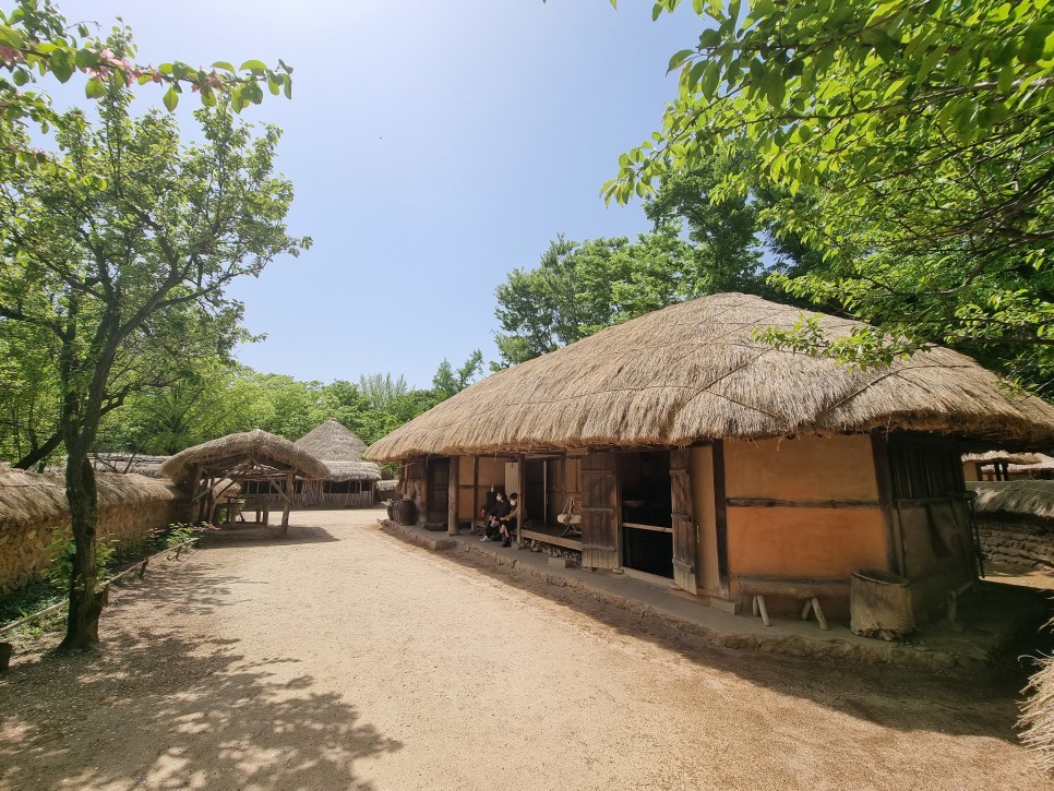 서울근교 드라이브코스 용인 용담저수지 뚝마켓 경기도 볼거리!