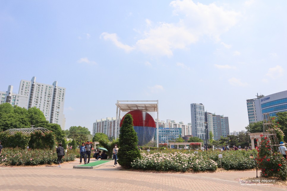 서울 올림픽공원 장미광장 장미축제 피크닉 자전거 서울나들이