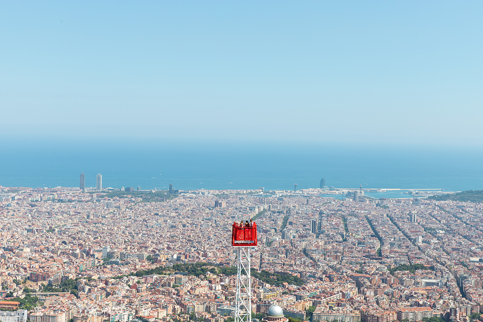 여름 유럽 스페인 여행 바르셀로나 티비다보 바다 뷰
