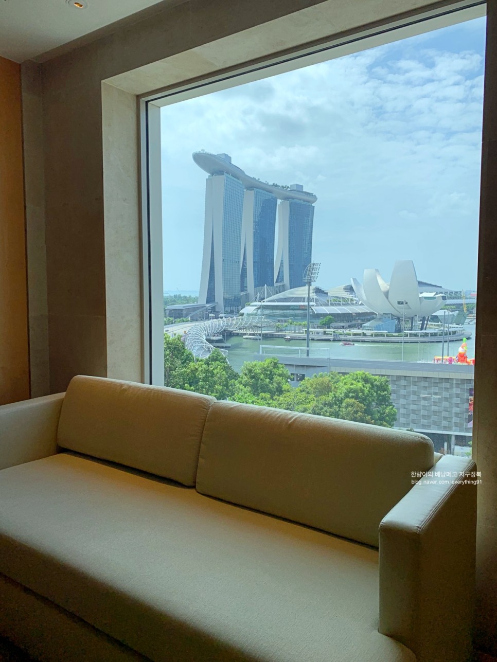 동남아 여행 싱가포르 숙소 리츠칼튼 싱가폴 호텔 울가족 투숙 후기