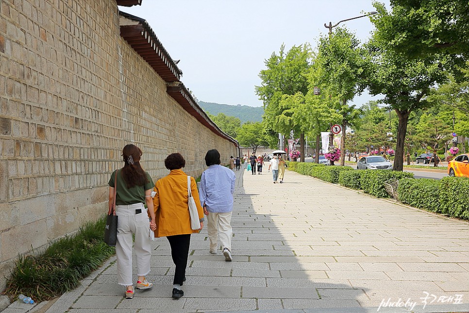 청와대 관람 신청 청와대 개방 예약 가는길 뒷산과 사랑채