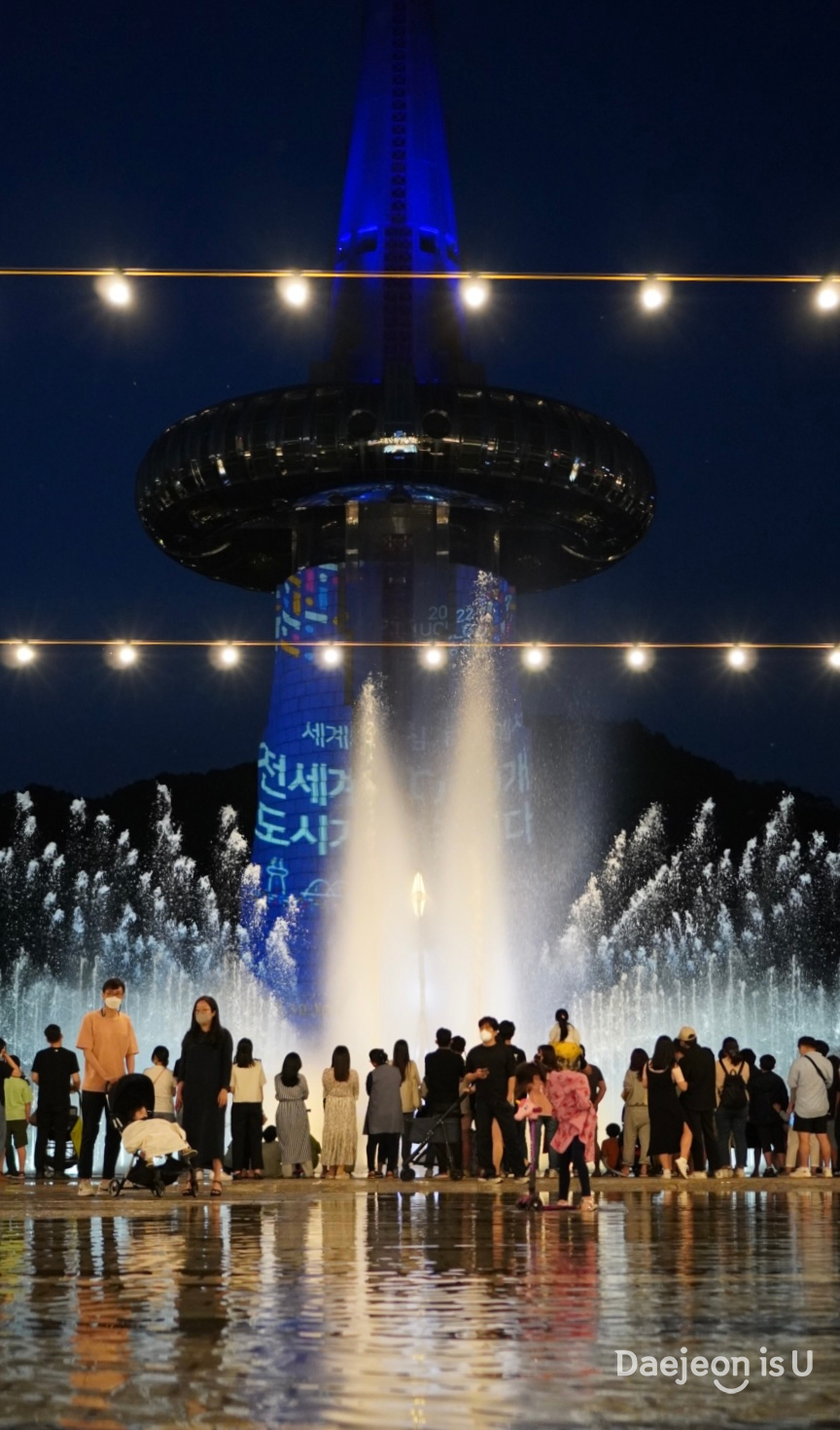 Du lịch Hàn Quốc 2022: Mãn nhãn với show nhạc nước đặc sắc tại thành phố Daejeon / 대전에서 즐기는 특별한 음악분수
