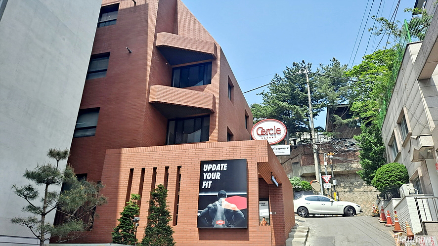 서울 데이트코스 가볼만한곳 한남동 카페 세르클 예쁜 브런치 카페