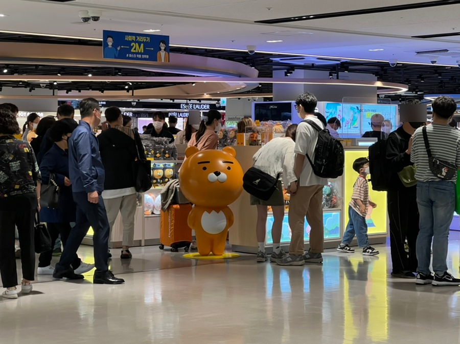 제주공항 면세점 카카오프렌즈 샵 제주공항기념품 추천