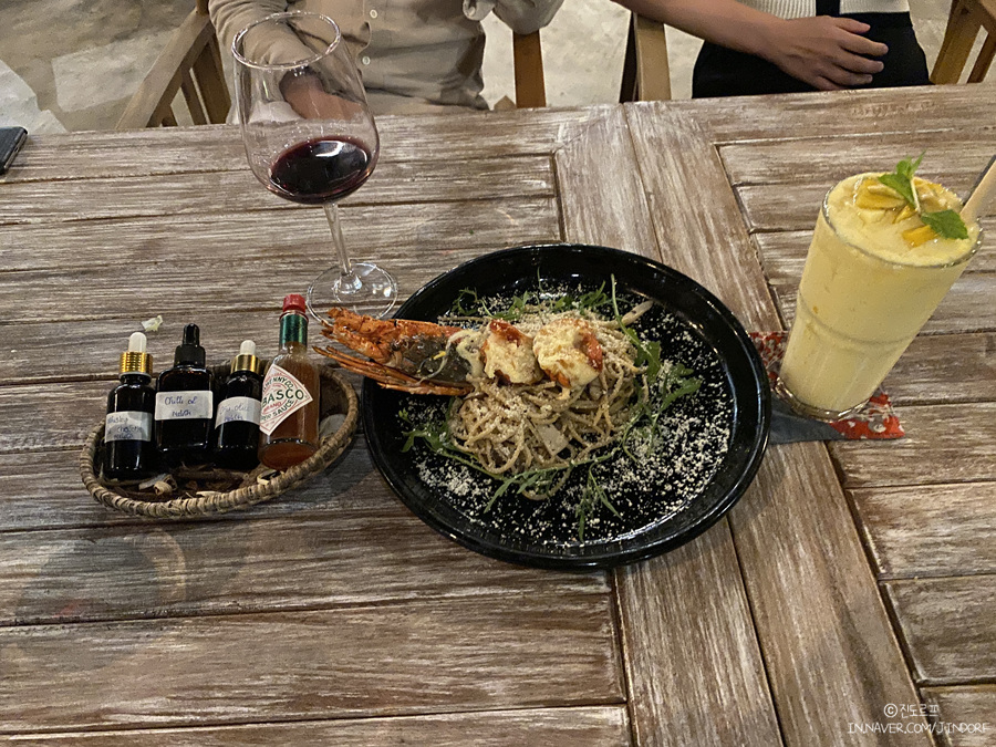 다낭맛집 롯데마트 근처 멜리오 레스토랑 베트남음식 여행 야경 최고!