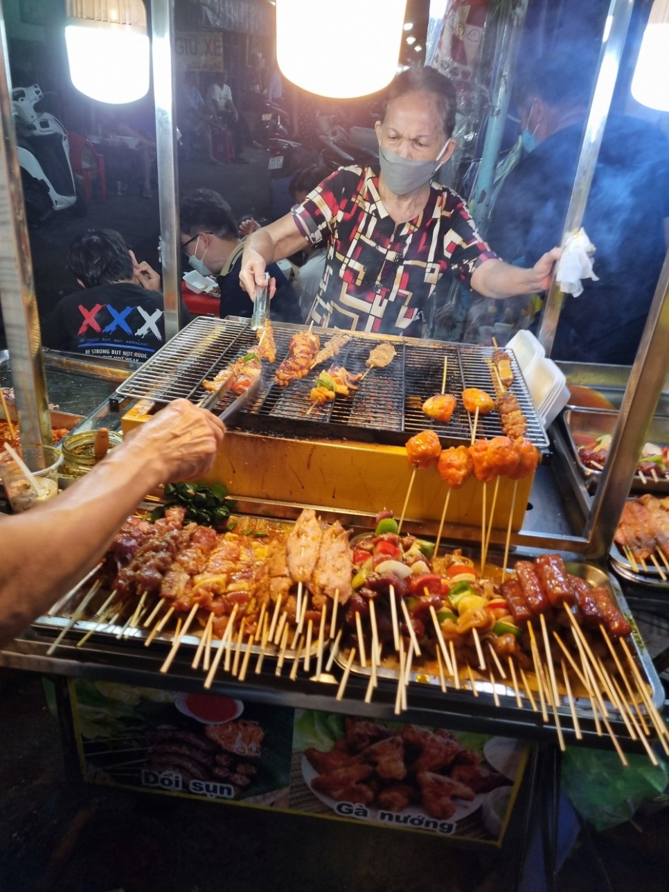 베트남 호치민 여행 아오자이 여성 라이더와 함께 하는 길거리 음식 야경 투어 후기