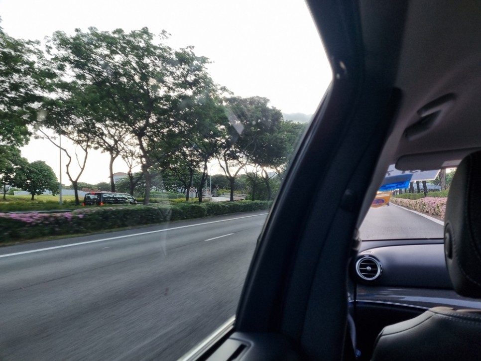 싱가포르 여행 창이 국제공항 픽업 샌딩 택시보다 편함 이용 후기
