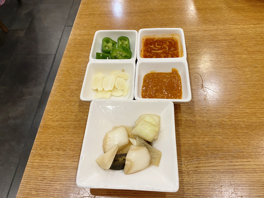 보쌈맛집 식도락 여행 원할머니보쌈 족발 본점