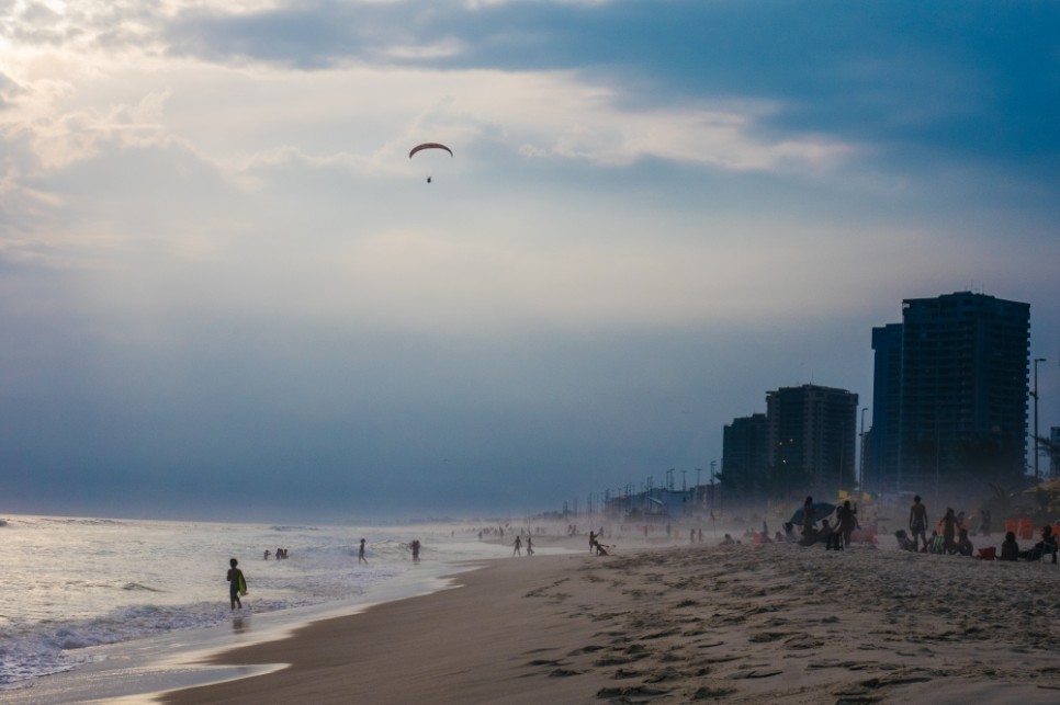 남미여행 브라질 리우데자네이루 신흥 부촌 바하다티주카 해변