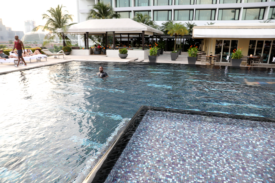 싱가포르 자유여행 머라이언 파크, 마리나베이뷰 만다린 오리엔탈 호텔