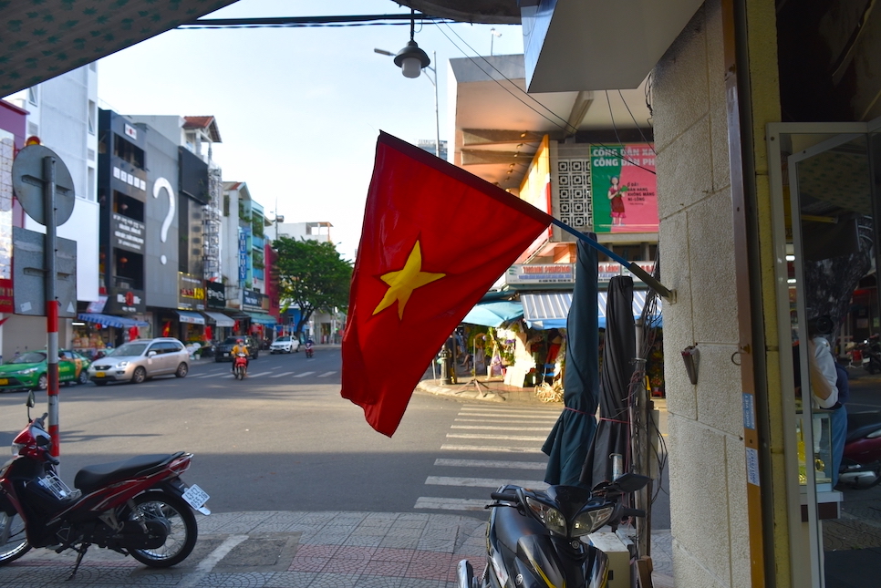 베트남 팁 문화 얼마 식당 벨보이 택시 알아 보자!
