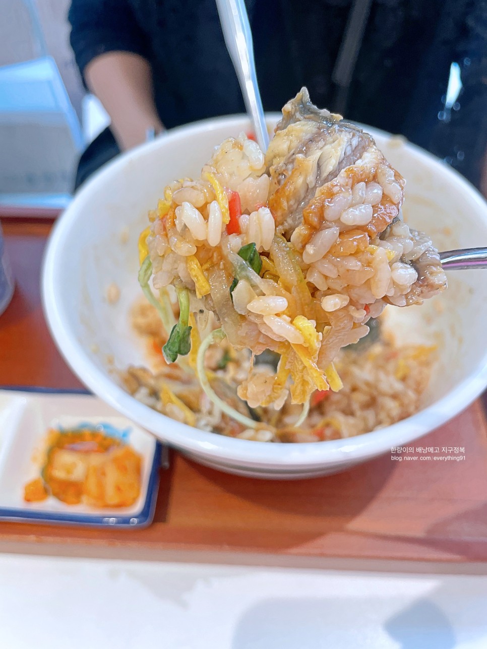 천호 맛집 혼밥도 좋고 포장도 좋은 핵밥 밥집