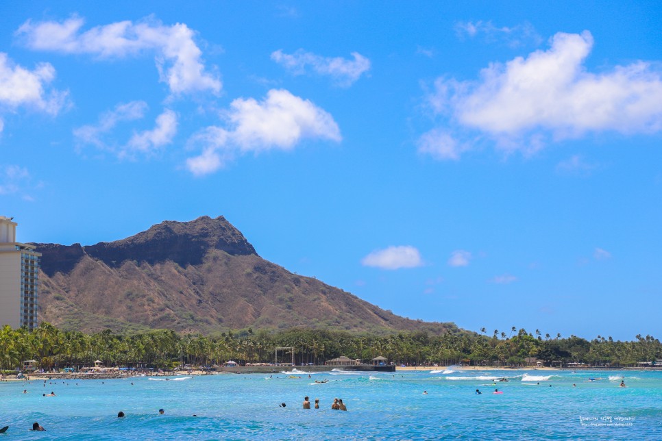 하와이 여행 와이키키해변 비치 풍경 및 파라솔 대여 가격