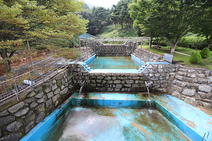 예산 가볼만한곳 예당호 출렁다리, 예산황새공원, 봉수산 자연휴양림, 치유의숲