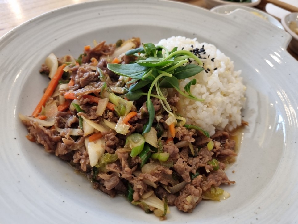 경주 핫플 황리단길 구경 맛집 소개 2곳