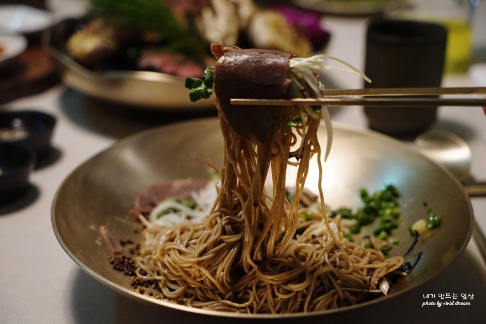 시그니엘서울 맛집 동화고옥 프라이빗한 잠실역 룸식당