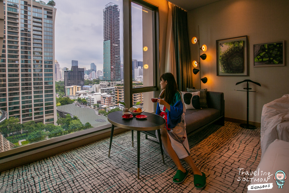 방콕 킴튼말라이 호텔 랑수언로드 신돈빌리지 위치 5성급