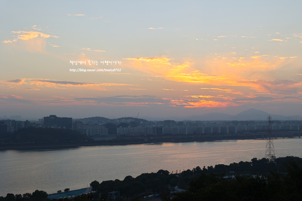 서울 상암 하늘공원 억새 가을 축제, 일몰 명소, 맹꽁이열차