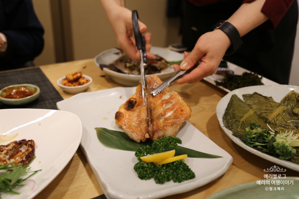중구맛집 개별룸이 편안한 서울 아리연 한정식 코스요리 후기