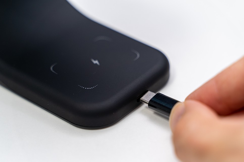 감성전자 3in1 맥세이프 무선충전기 아이폰, 애플워치, 에어팟 프로 충전 해결